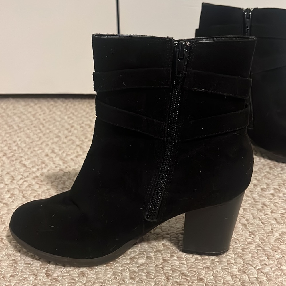 Black American Eagle Boots - Picture 2 of 3